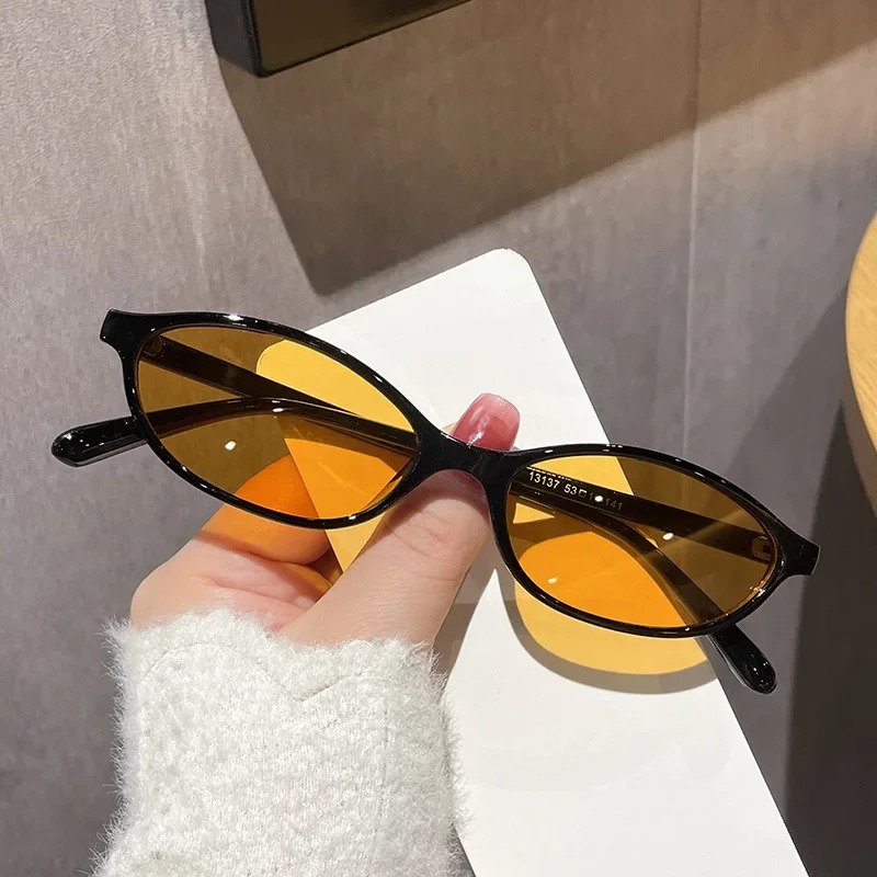 Neue Retro Sexy Cat-Eye Sonnen – Men'S Fashion Model Bewertung und Preis